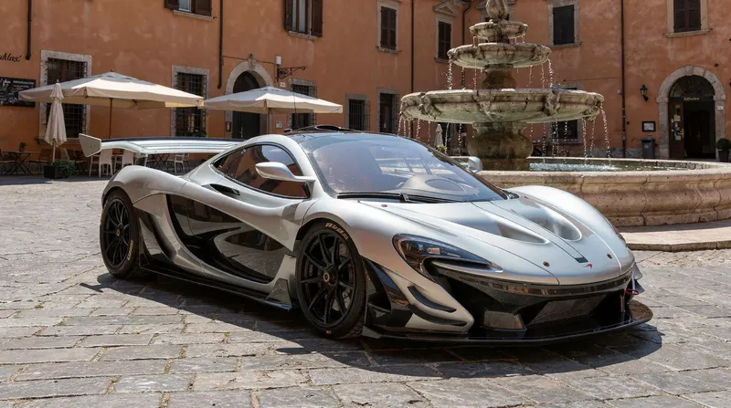 McLaren P1 GTR 1