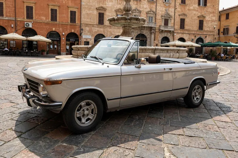 BMW 2002 Baur Cabriolet 1