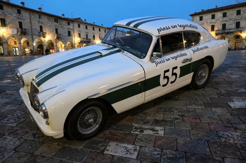 Aston Martin DB2/4 1