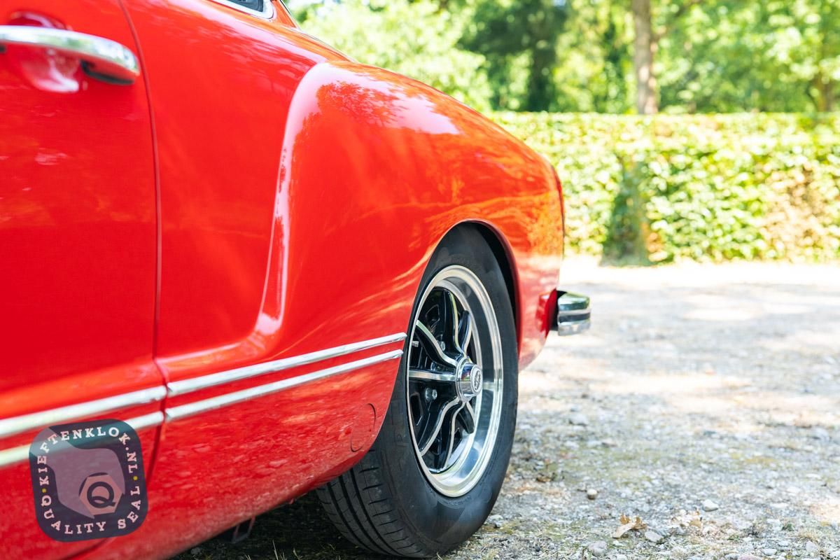 Volkswagen Karmann Ghia Coupé 11