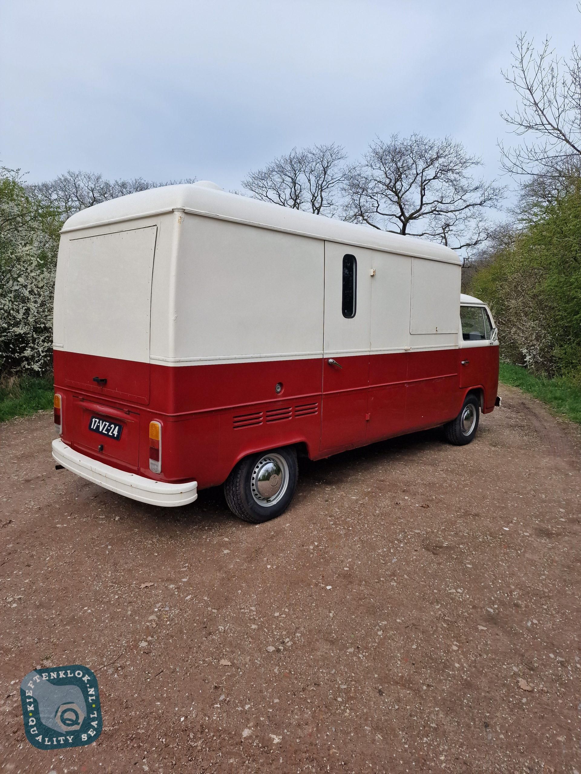 Volkswagen T2 Bus Foodtruck 4