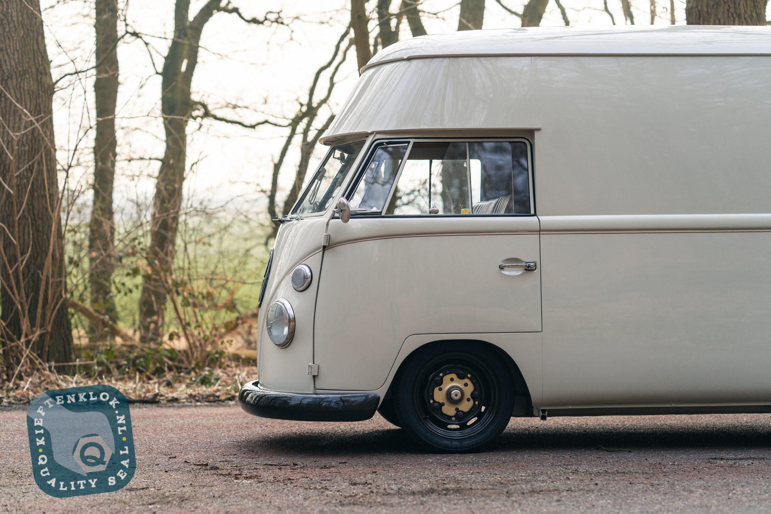 Volkswagen T2 Bus Westfalia 3