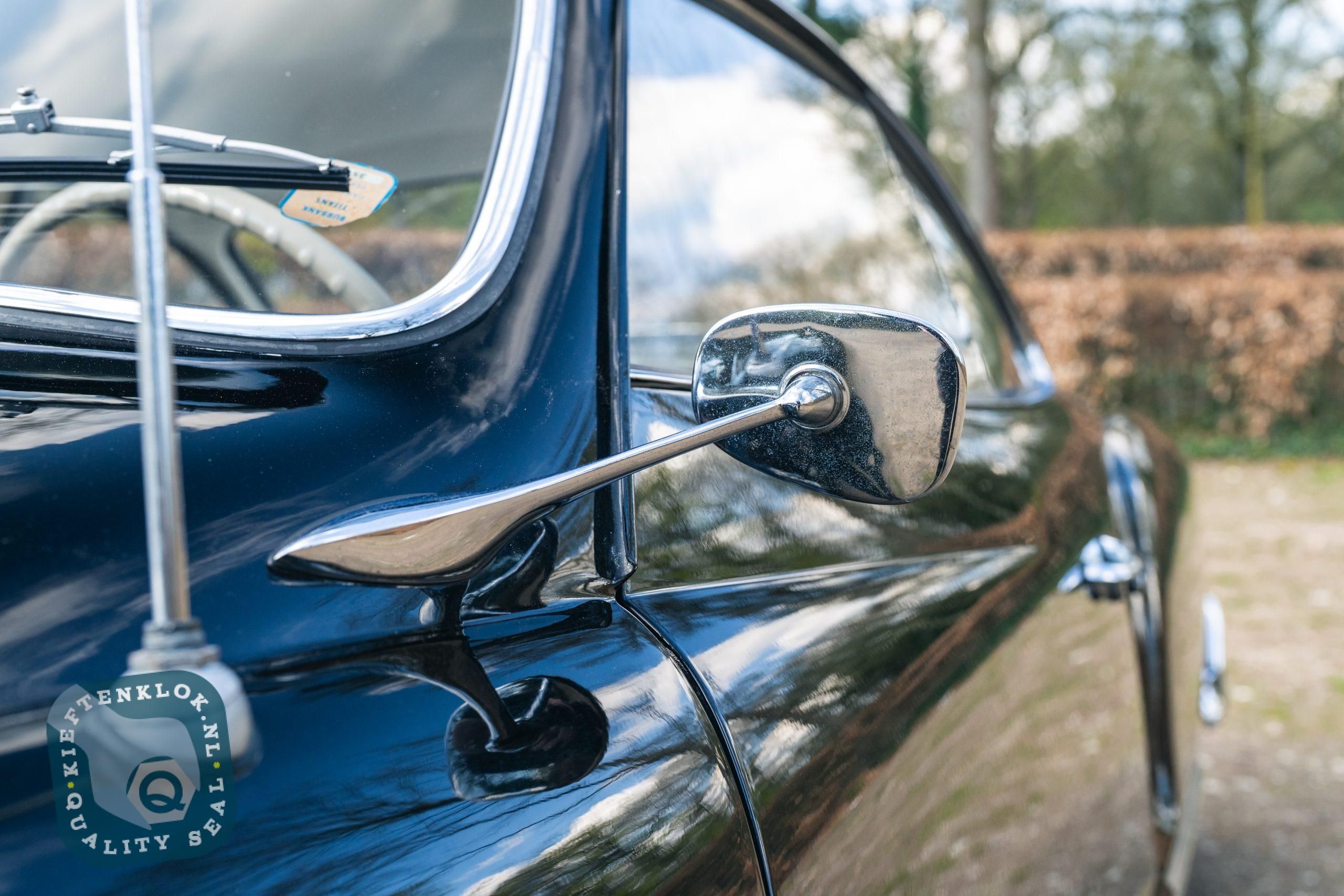 Volkswagen Karmann Ghia Coupé 8