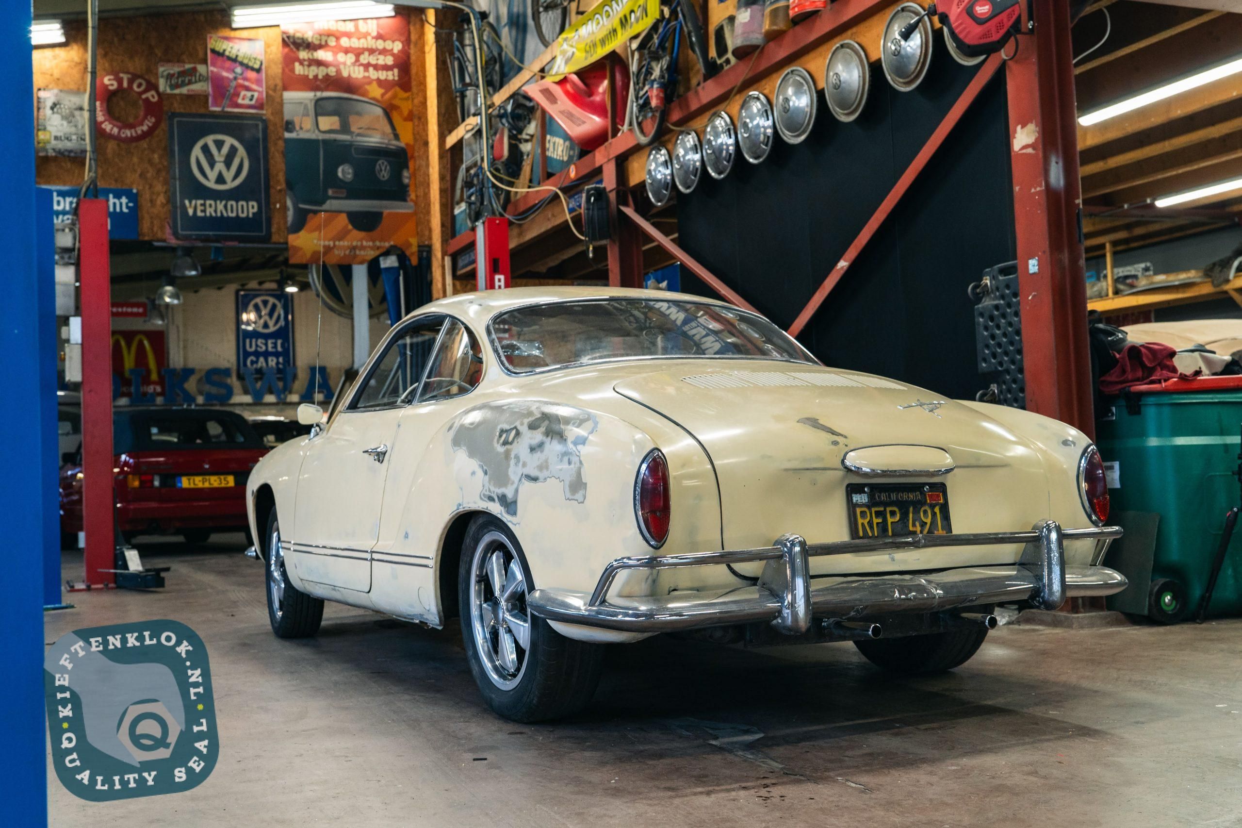 Volkswagen Karmann Ghia Coupé 3