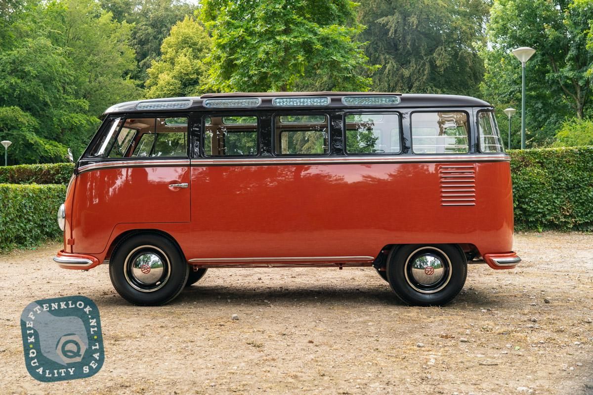 Volkswagen T1 Samba Bus 6