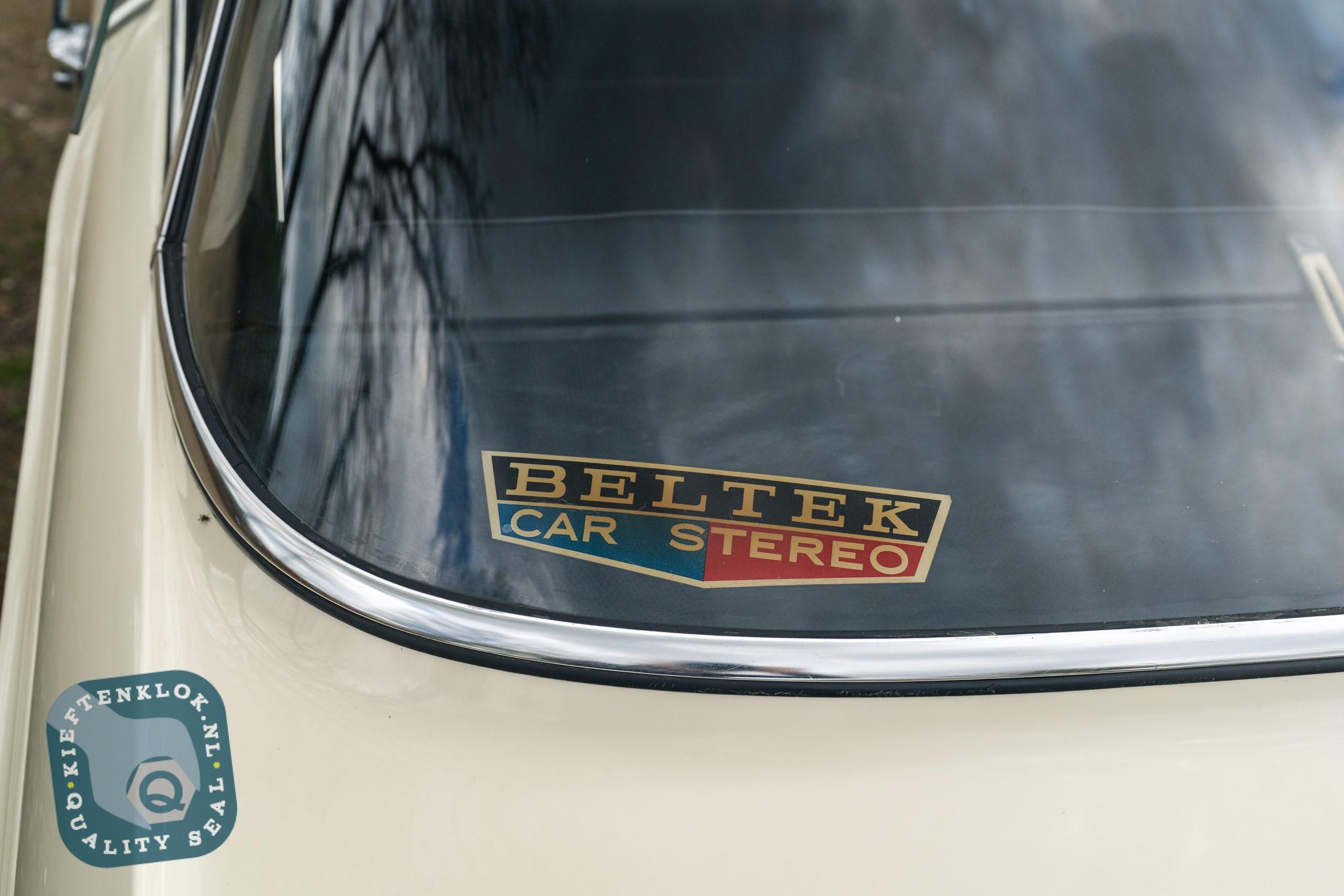 Volkswagen Karmann Ghia 10