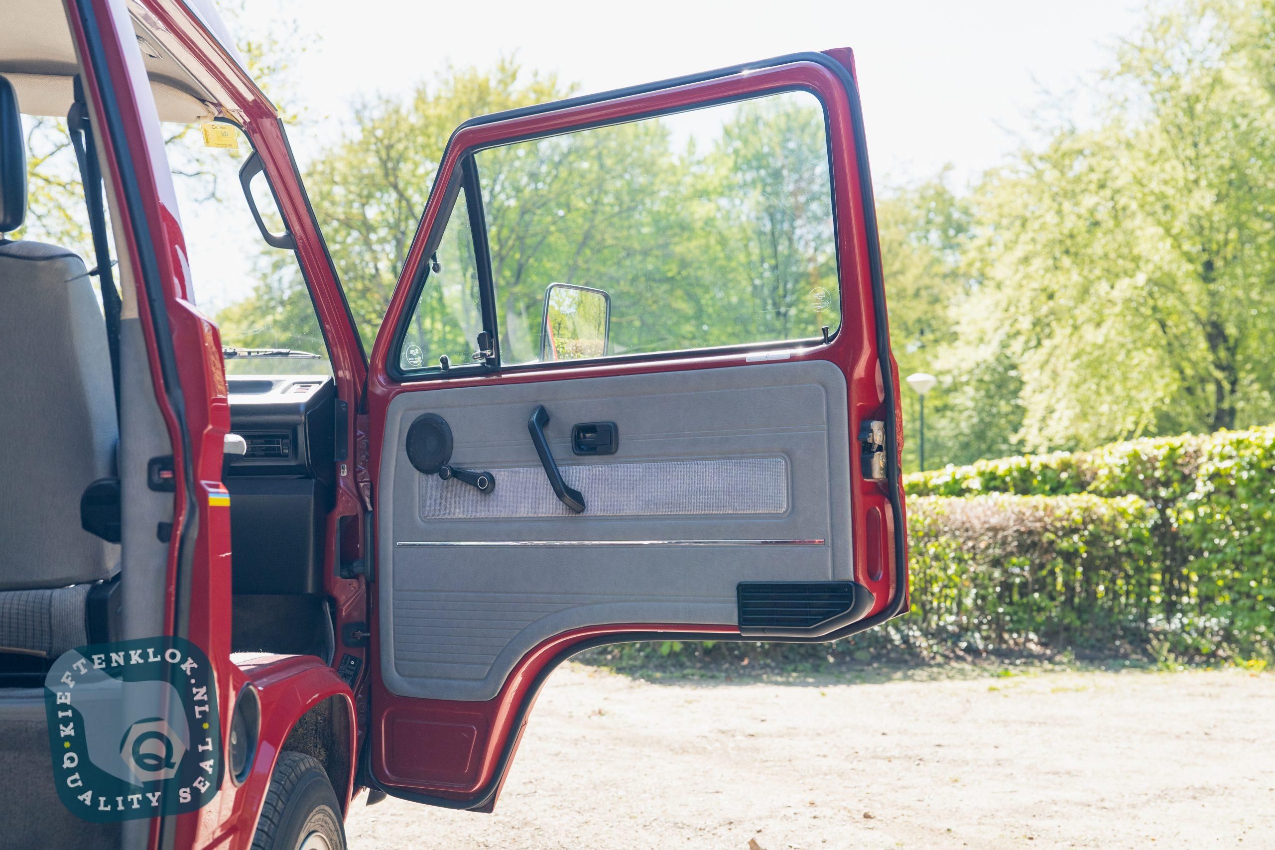 Volkswagen T3 Westfalia 10