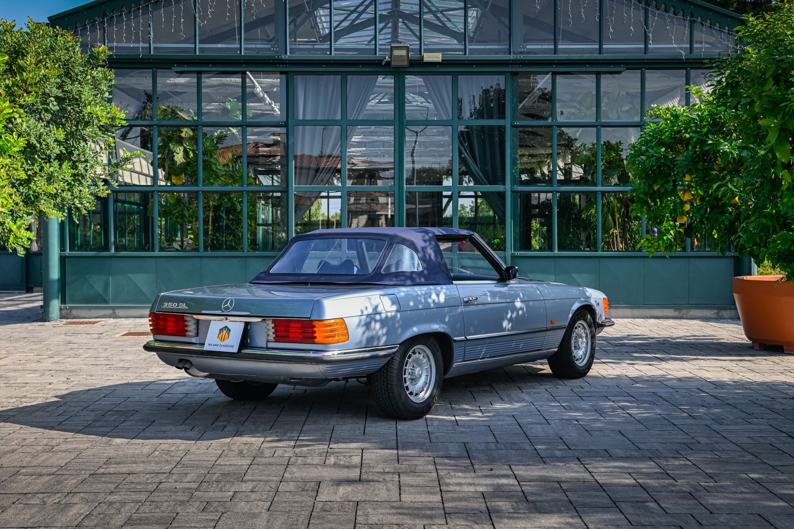 Mercedes-Benz 350 SL (R107) 6