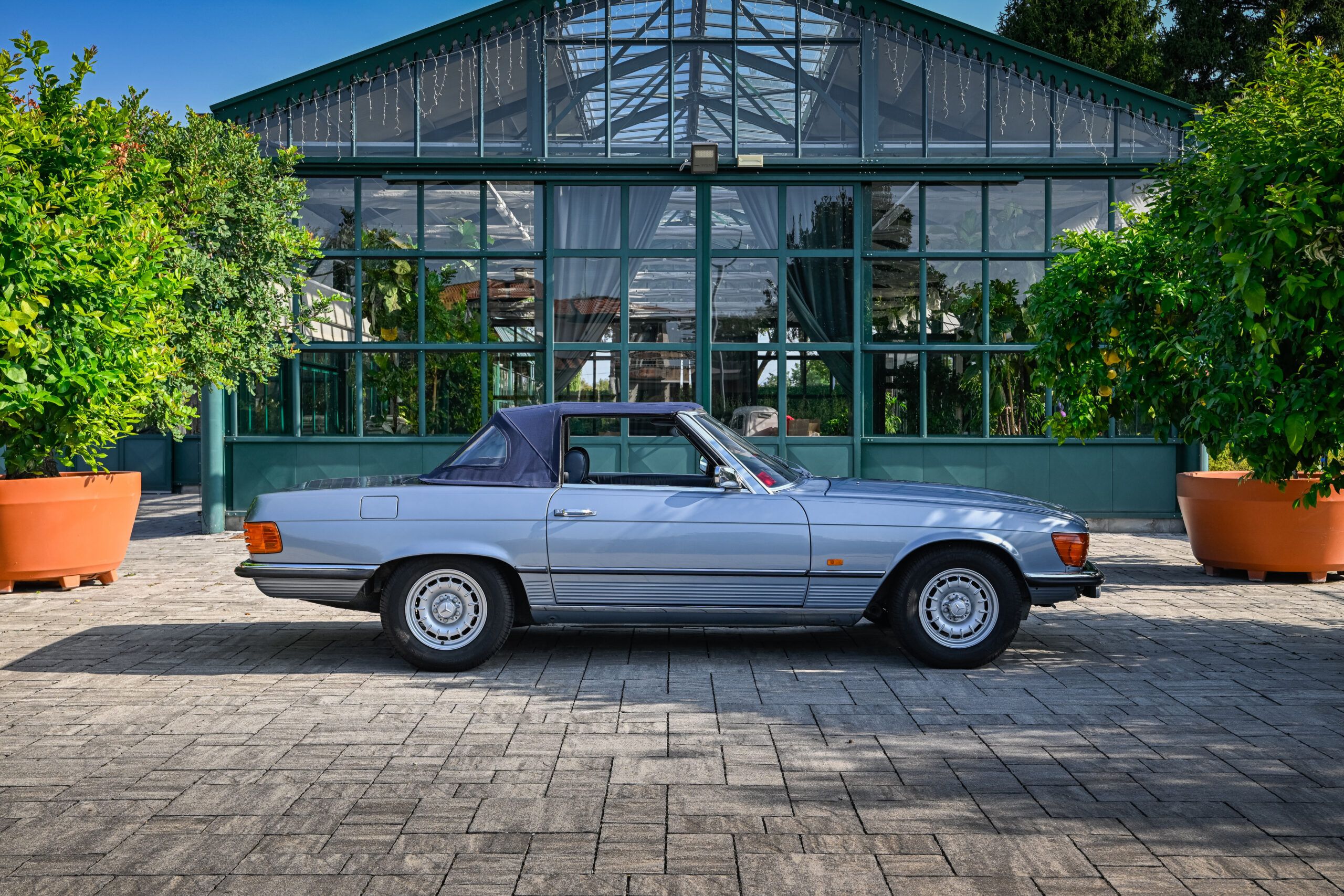 Mercedes-Benz 350 SL (R107) 7