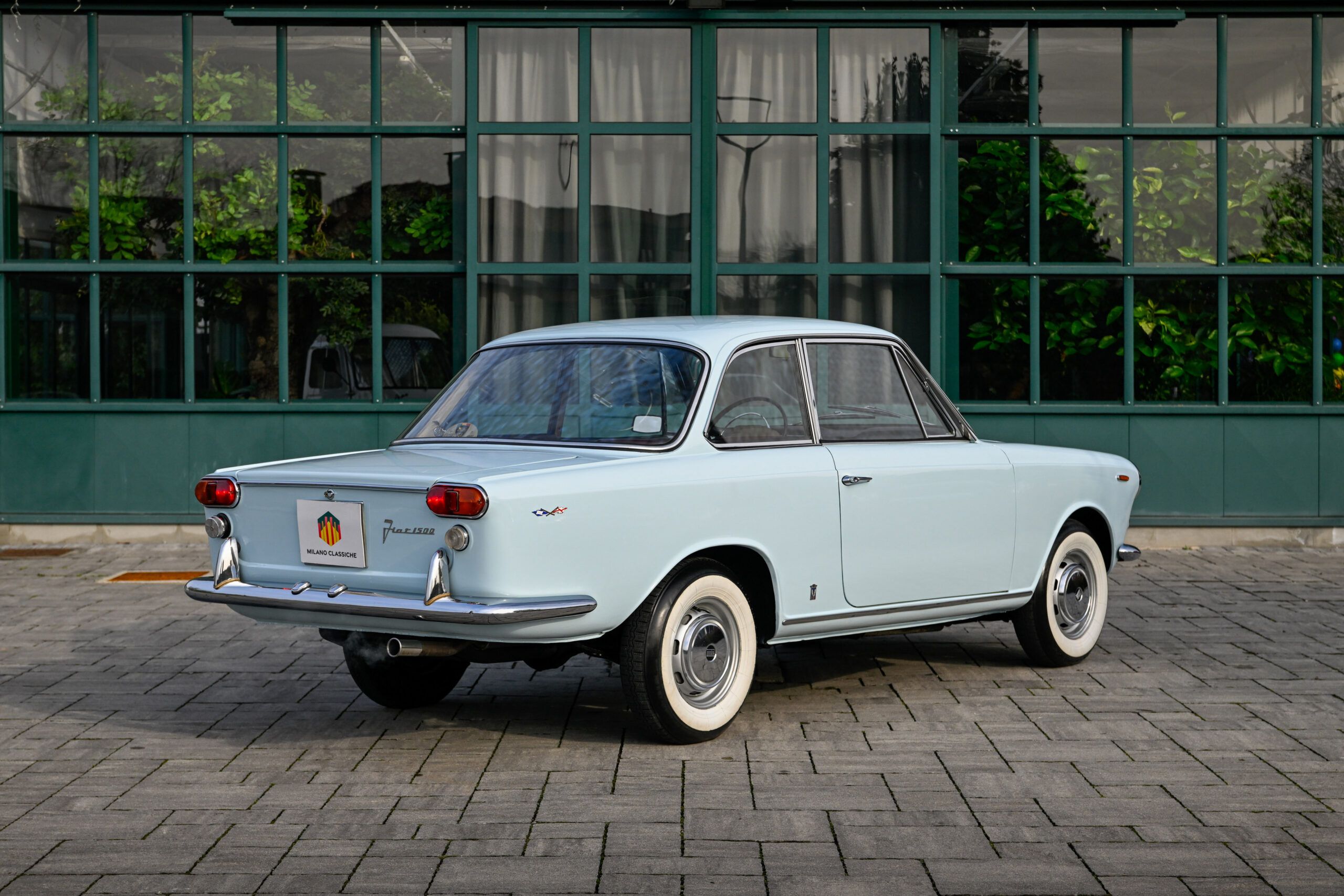Fiat 1500 Vignale 6