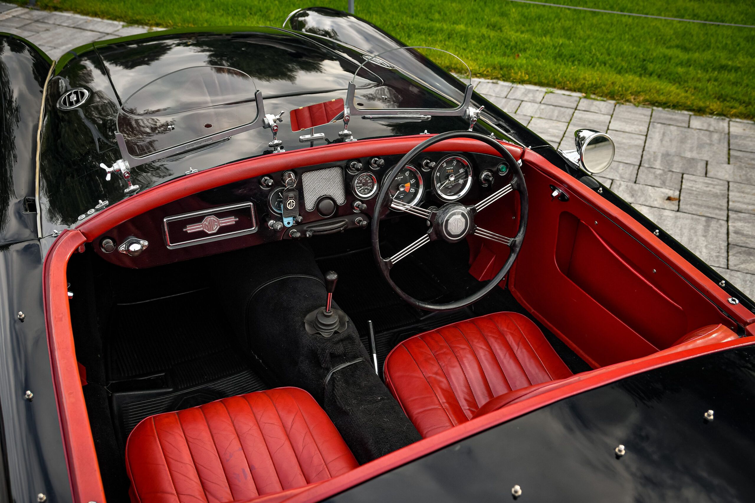 MG A 10
