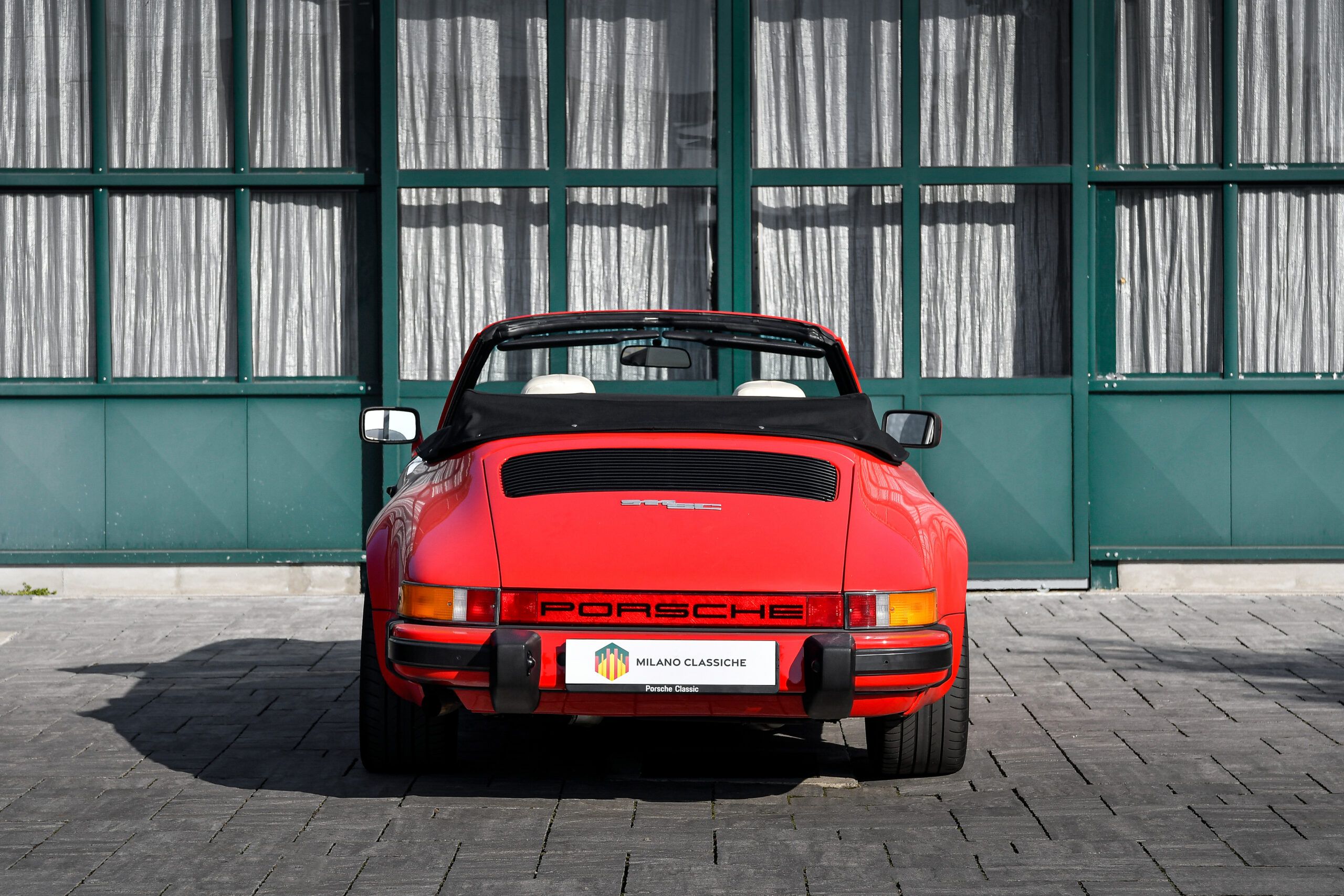 Porsche 911 SC 6