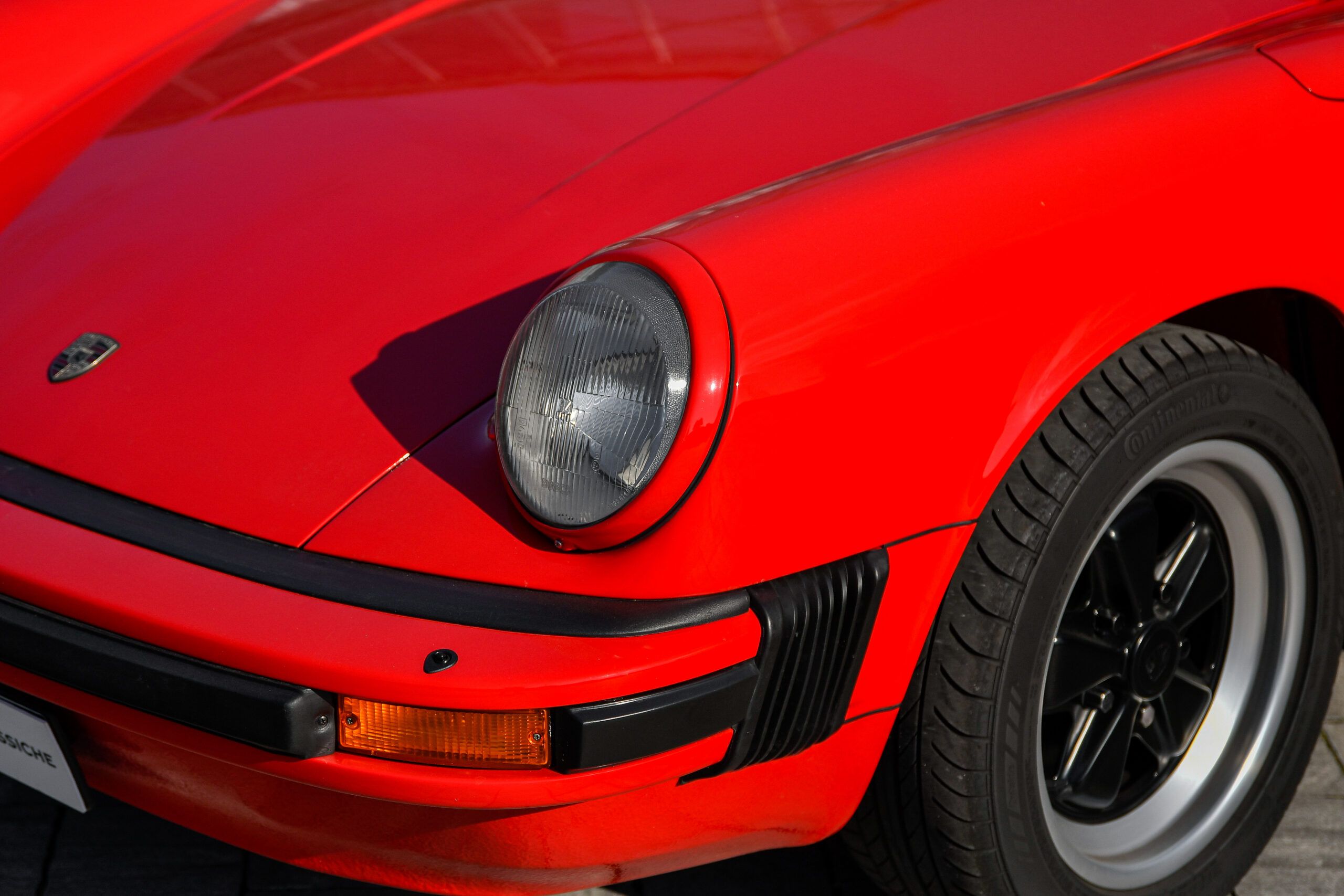 Porsche 911 SC 12