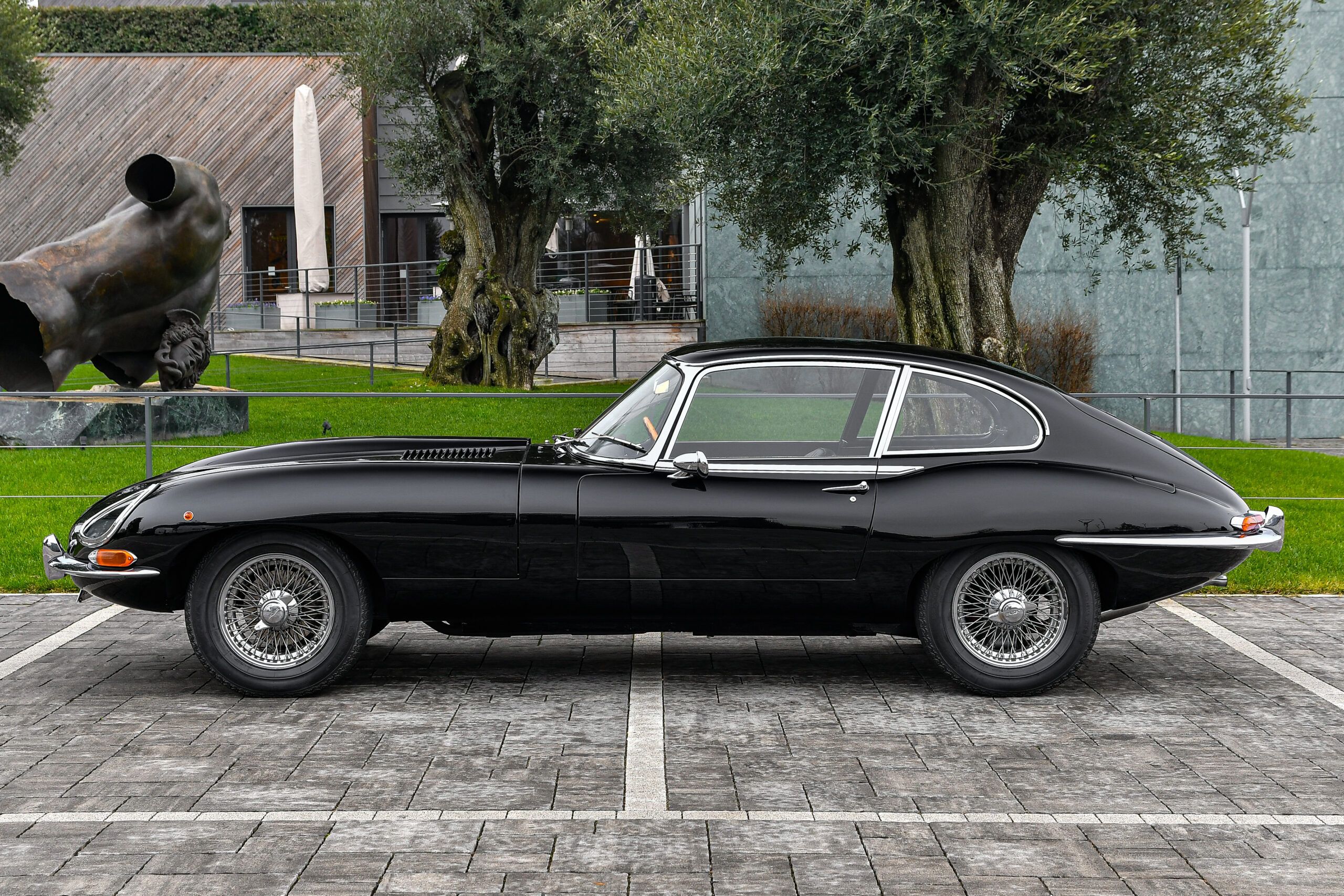 Jaguar E-Type Coupè 2+2 I serie 4.2 9