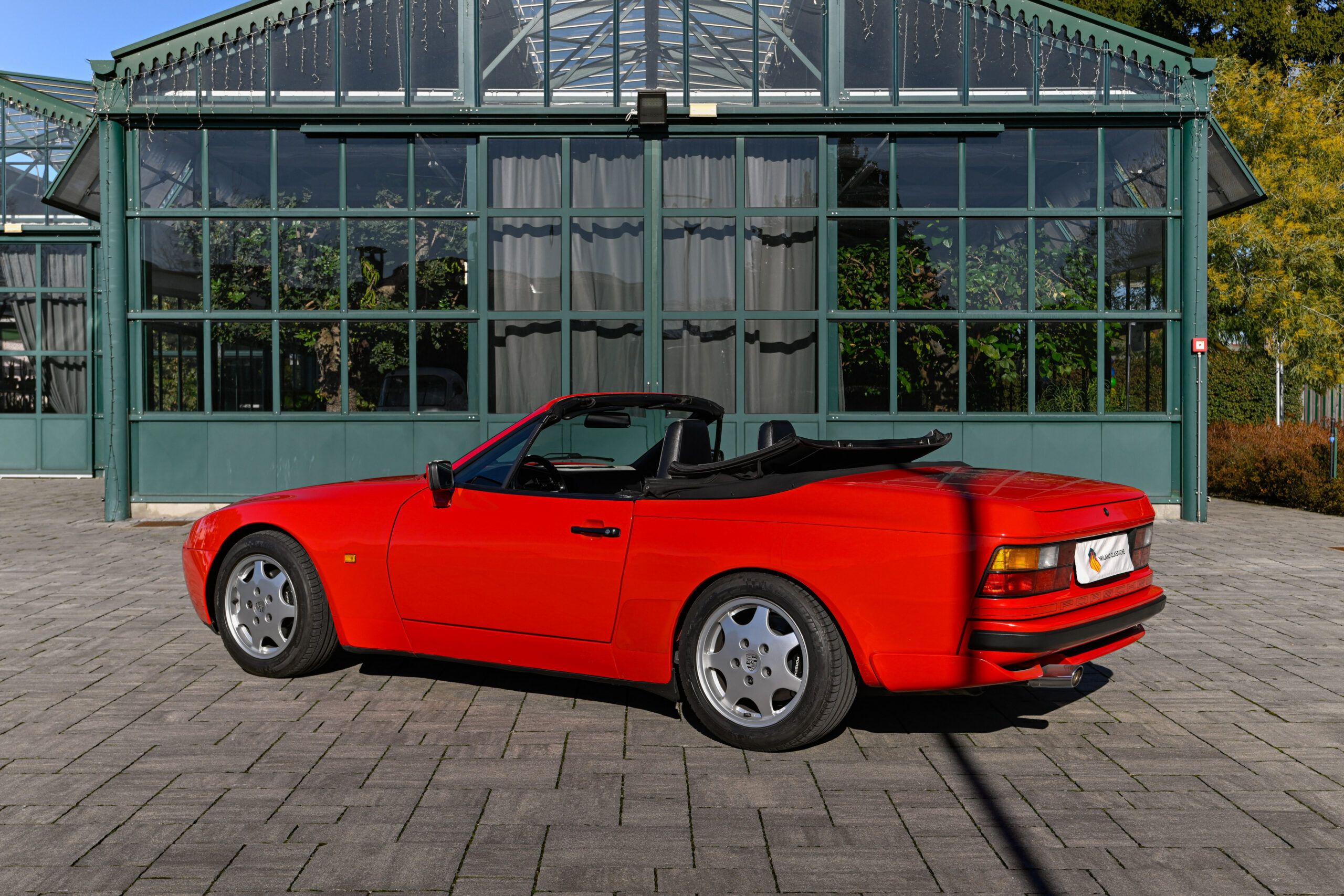 Porsche 944 S2 Cabrio 4