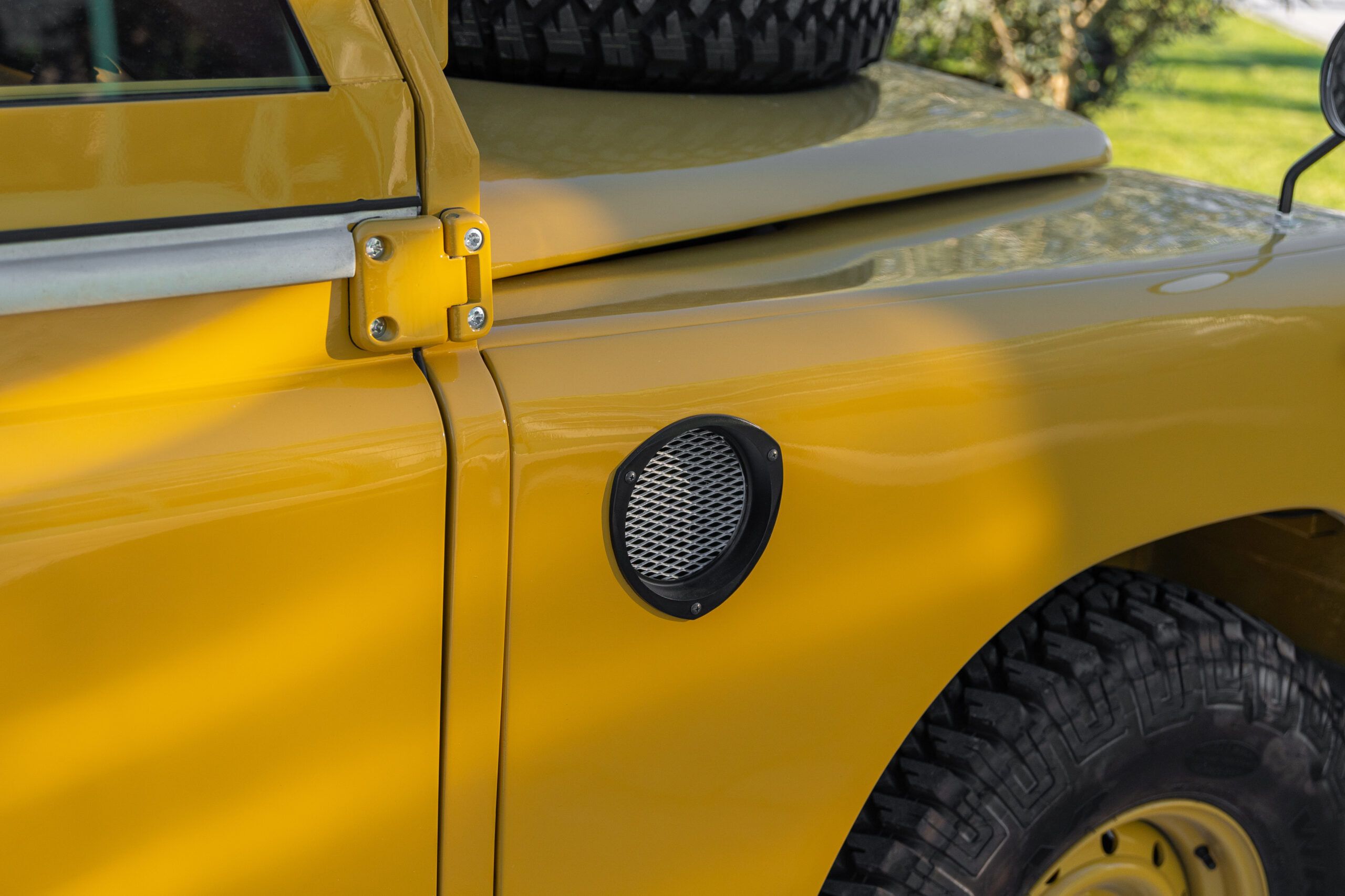 Defender 109 HT 11