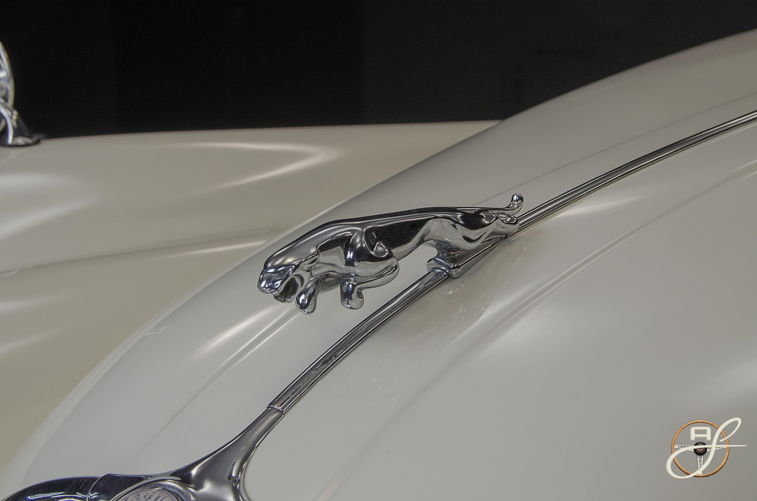 Jaguar XK150 11