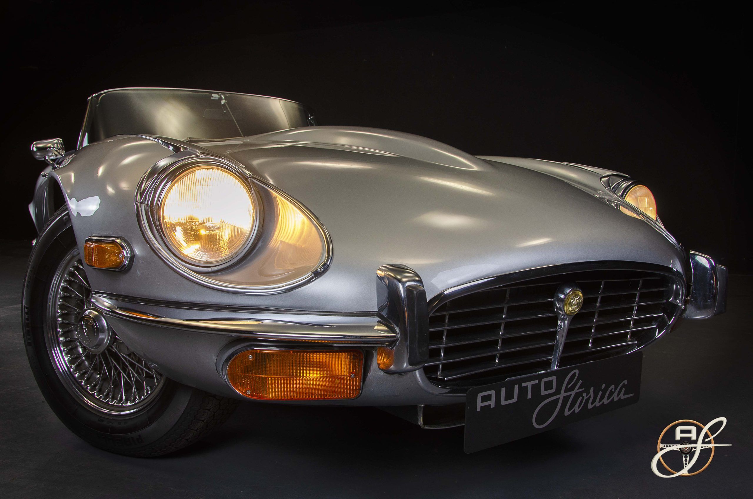 Jaguar E- Type Series 3 Roadster 7