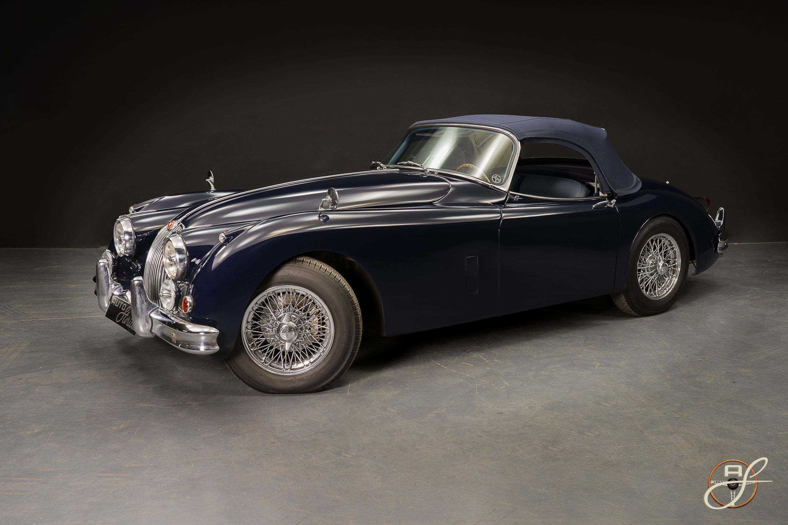 Jaguar XK150 6