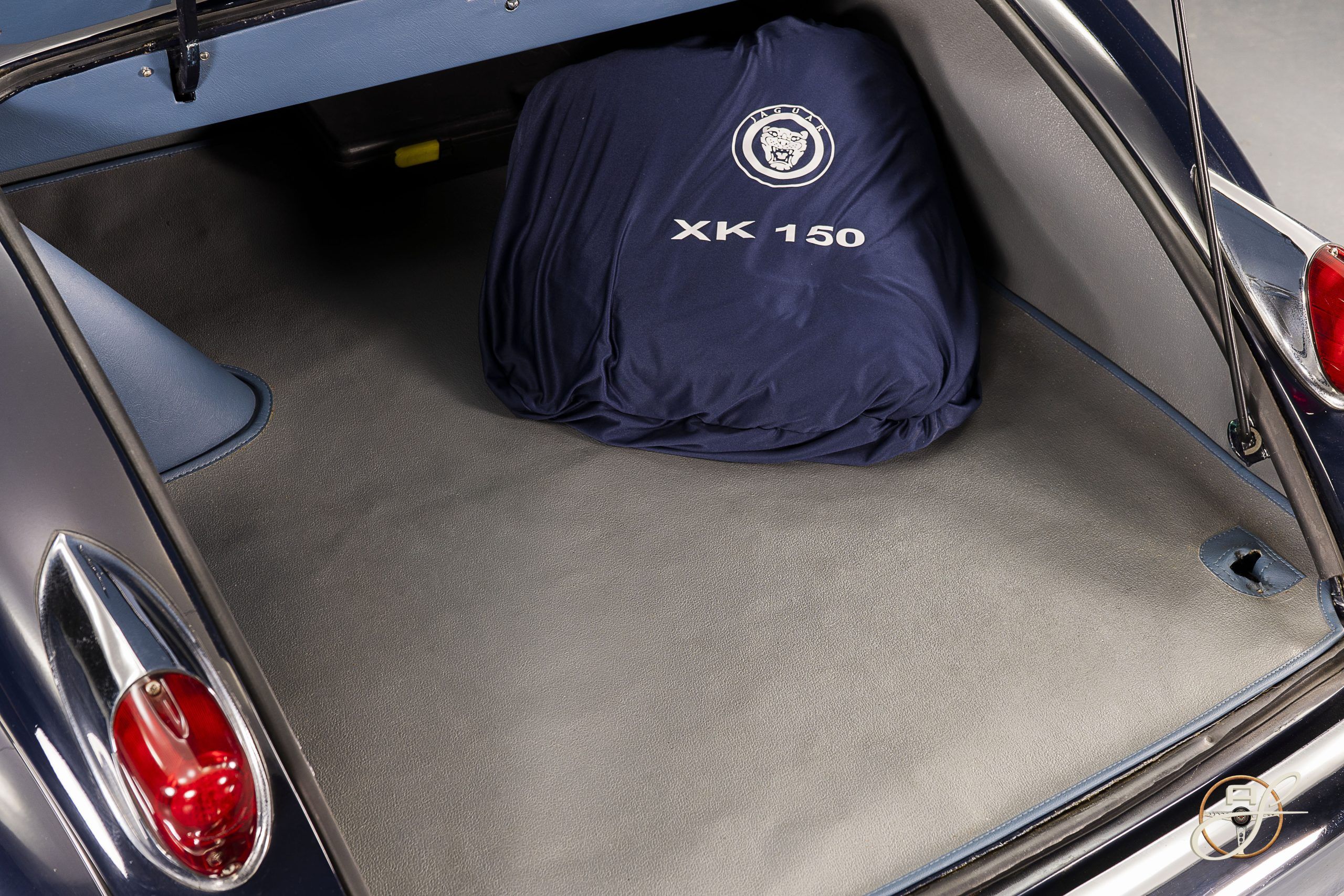Jaguar XK150 8
