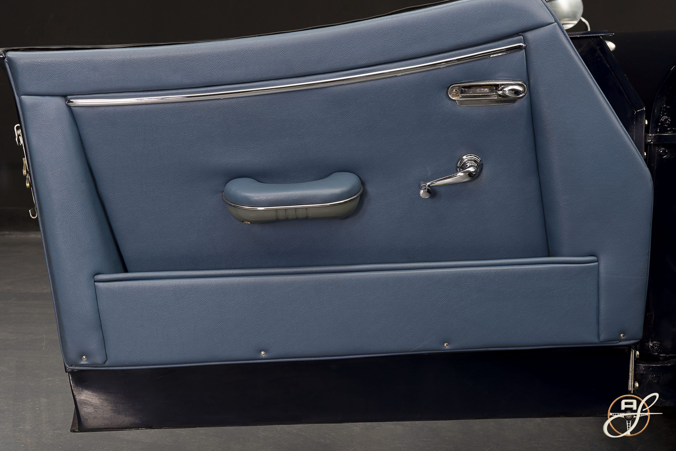 Jaguar XK150 9