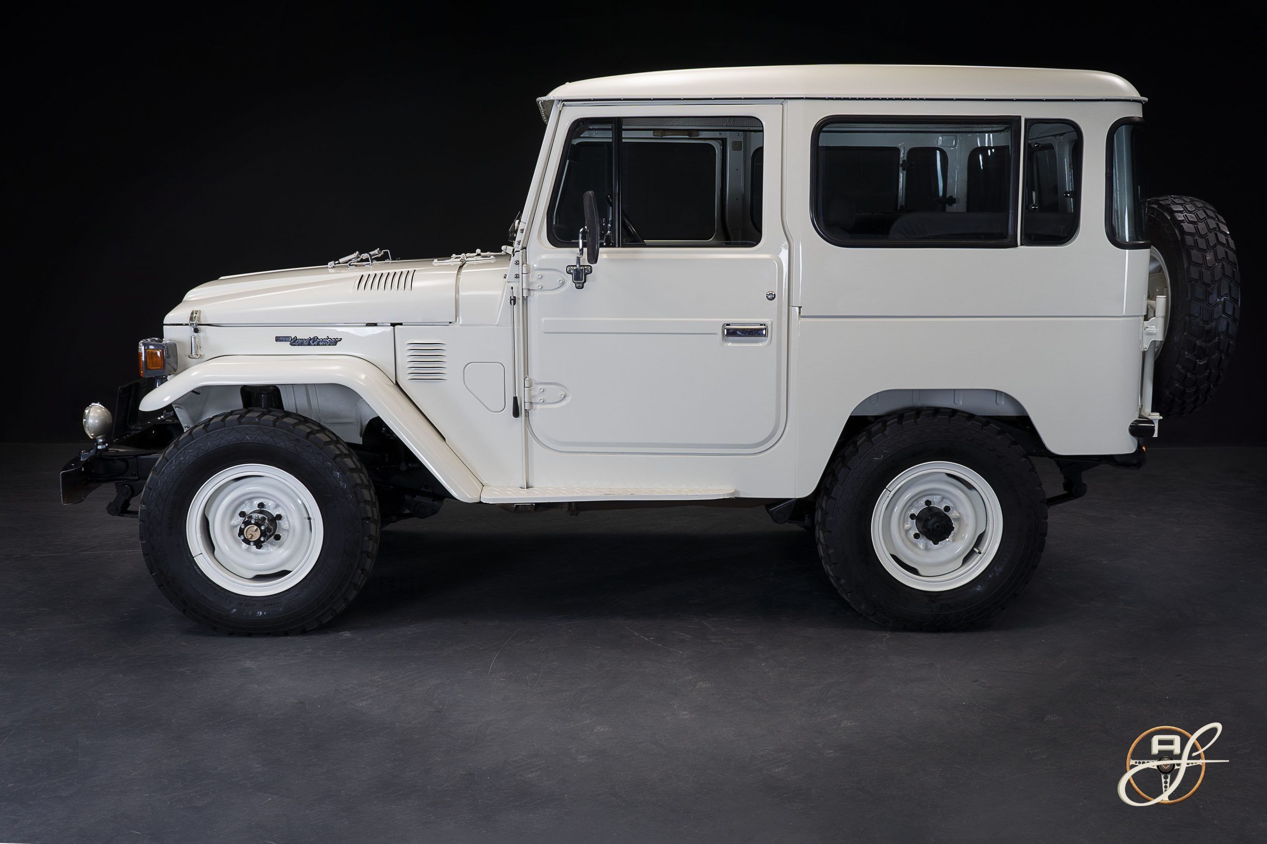 Toyota LandCruiser FJ40 3