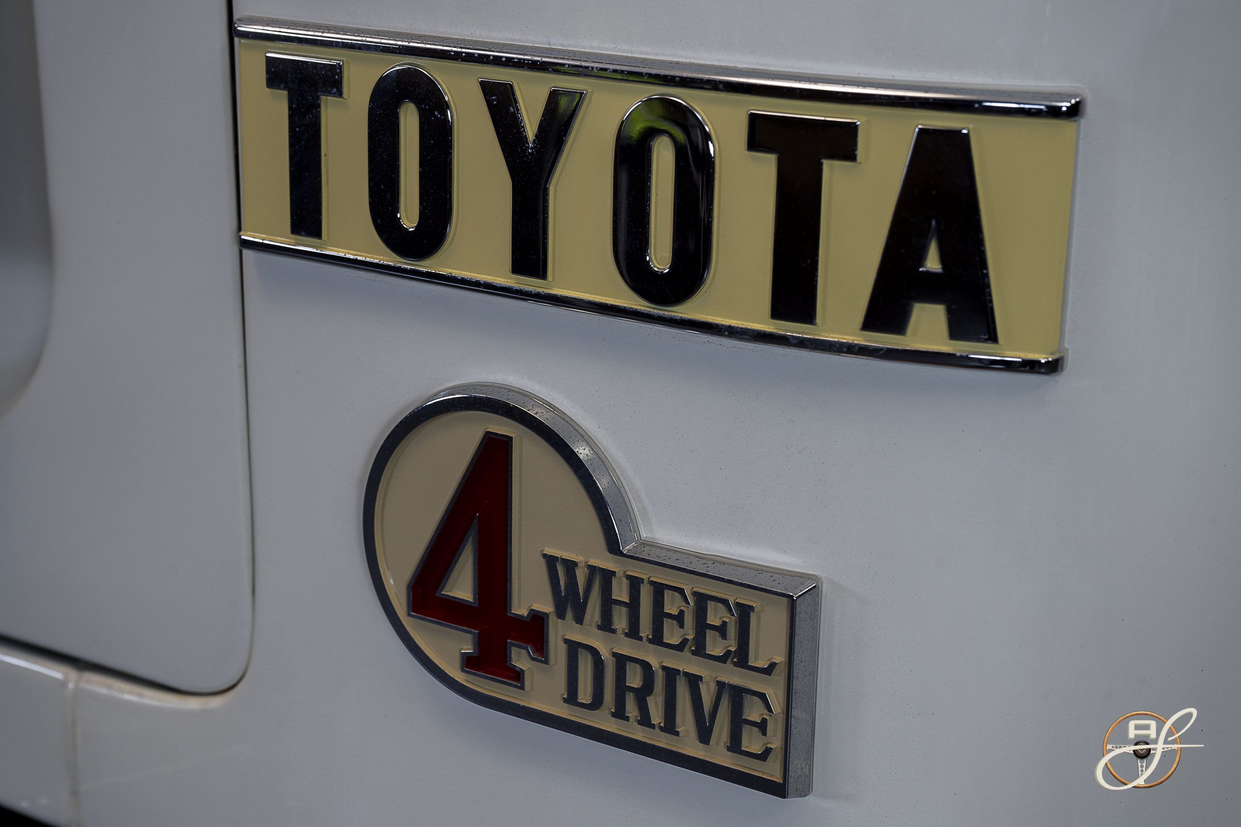 Toyota LandCruiser FJ40 4