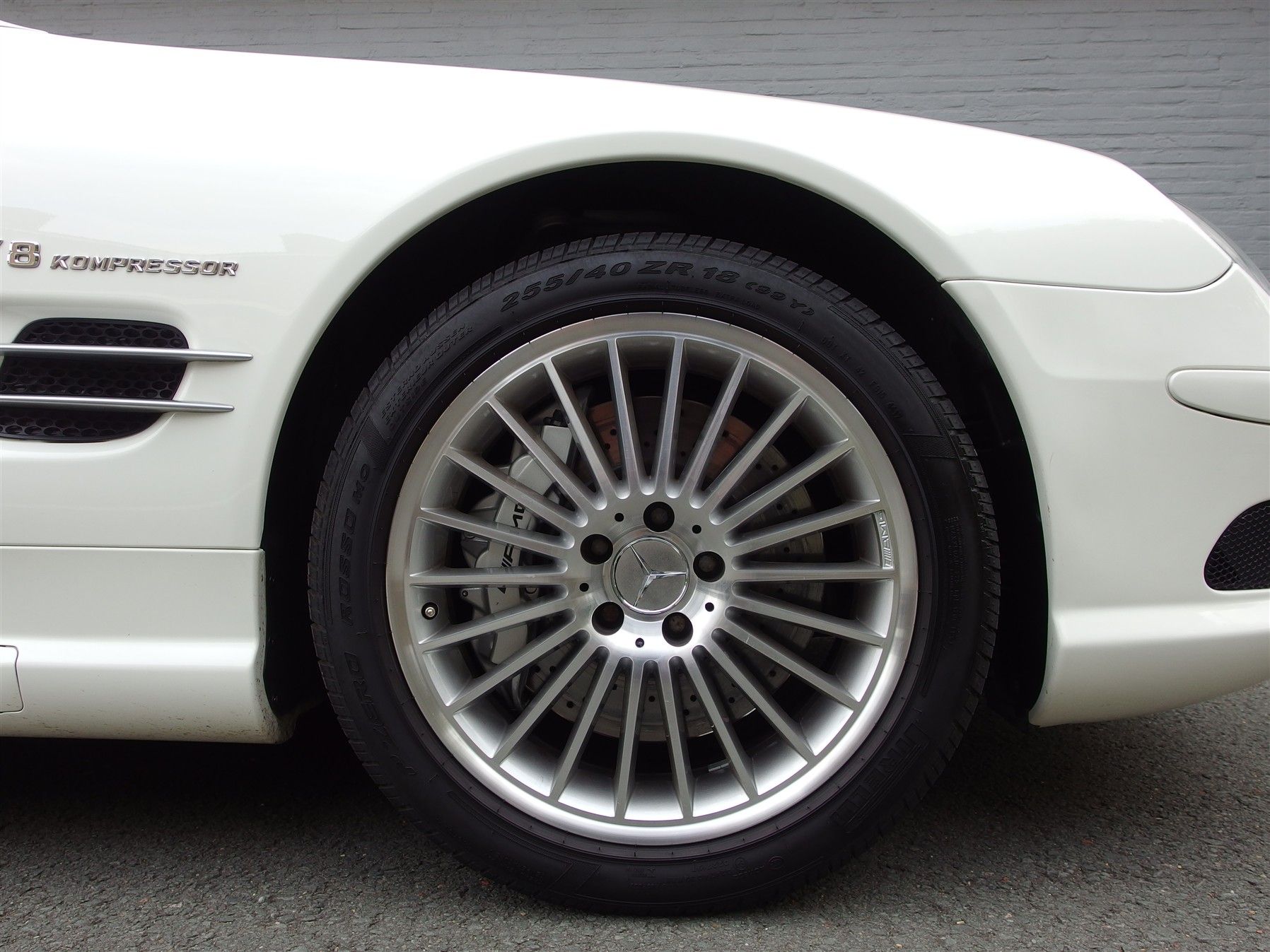 Mercedes-Benz SL55 AMG 5