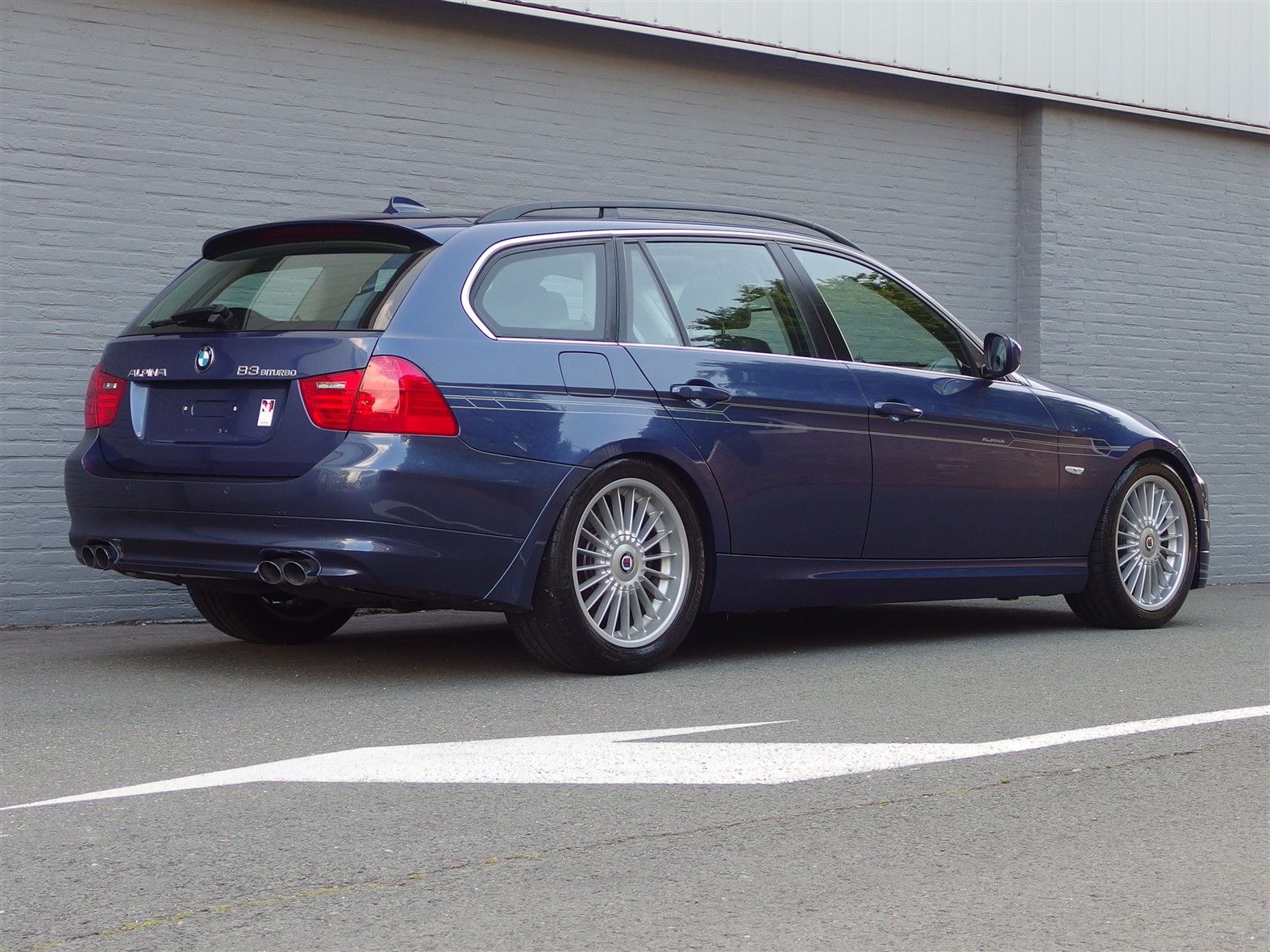 BMW ALPINA B3 Touring 3
