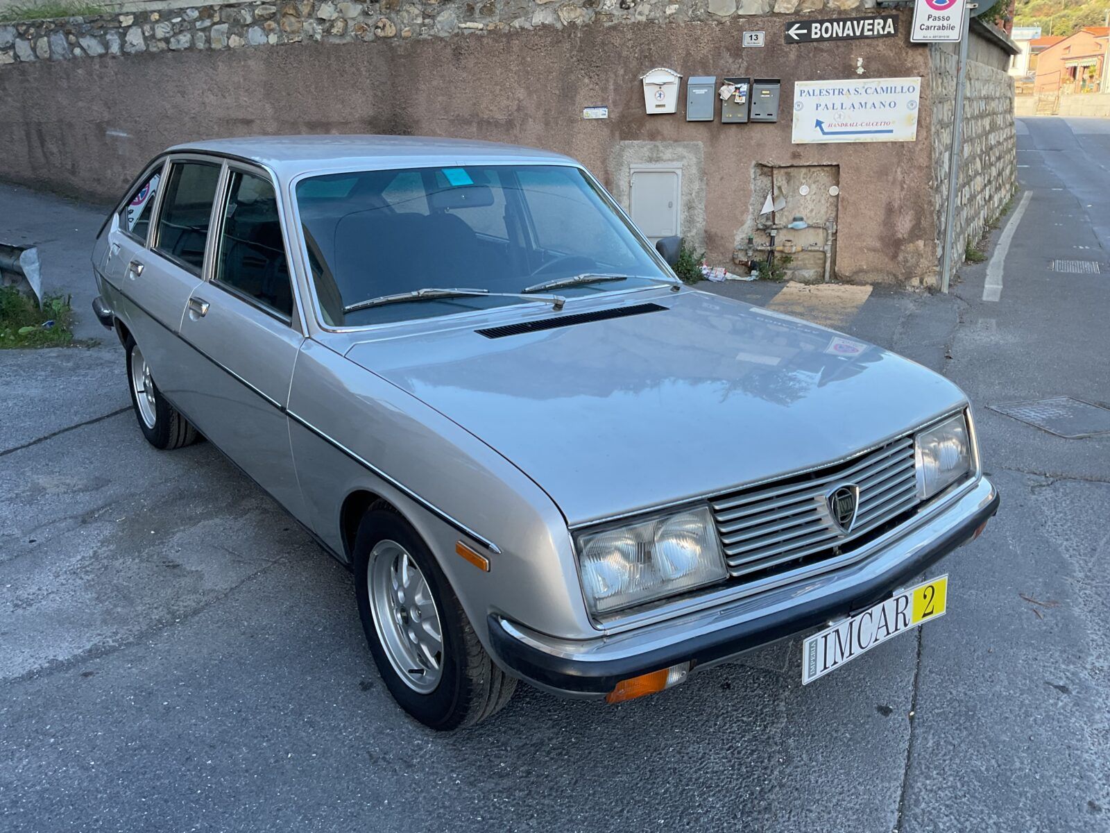 Lancia BETA 2000 EXECUTIVE 3