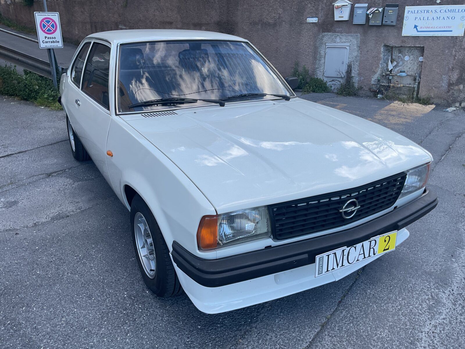 Opel ASCONA 2.0E 5