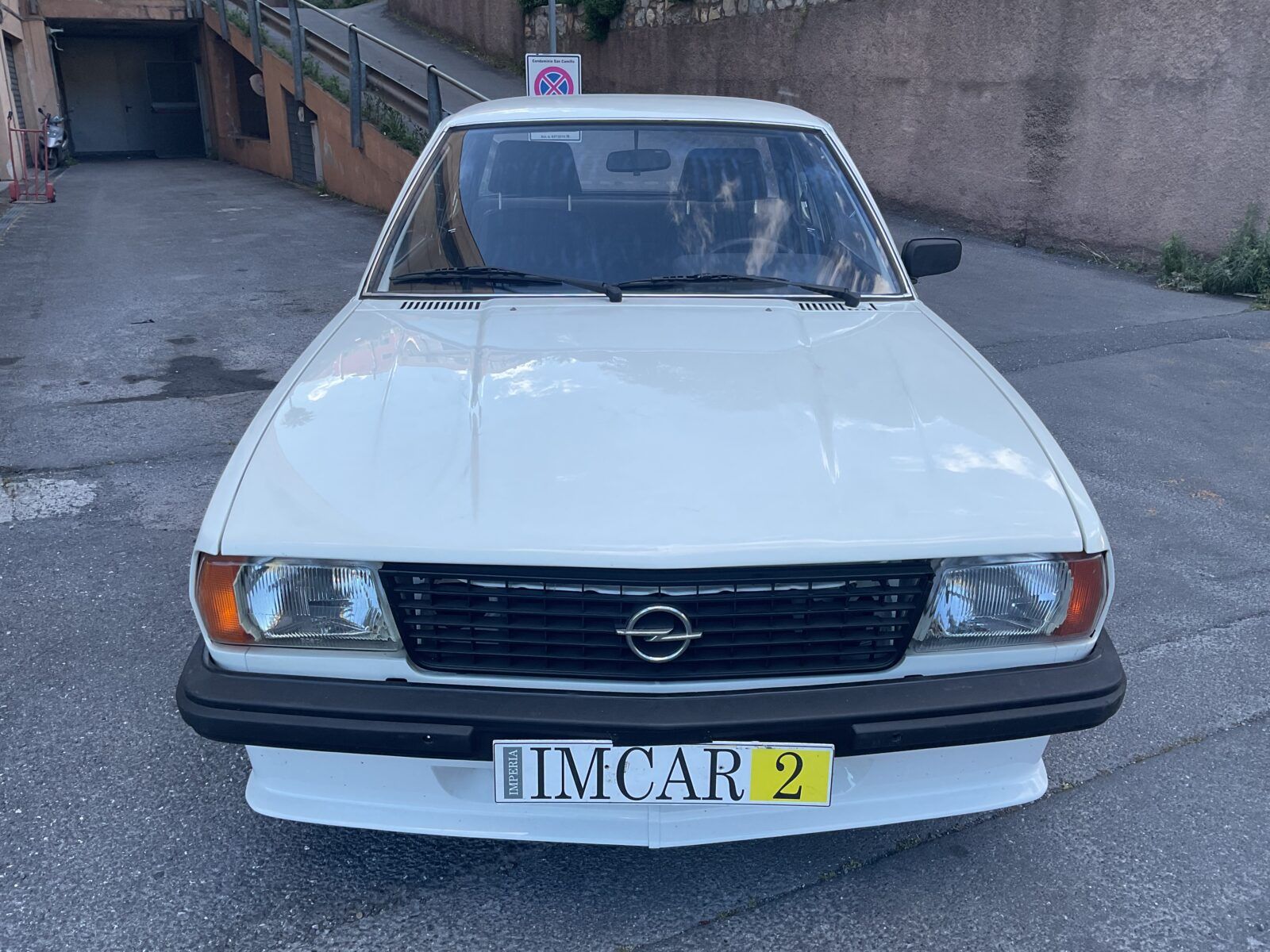 Opel ASCONA 2.0E 6