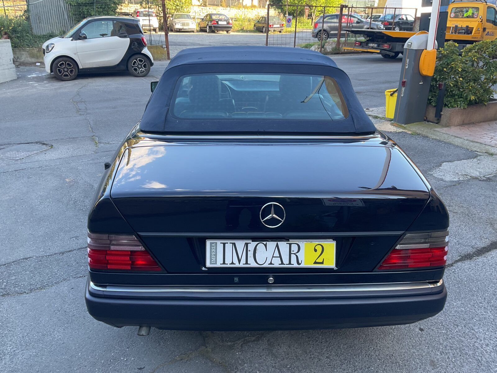 Mercedes-Benz E 200 CABRIOLET 6