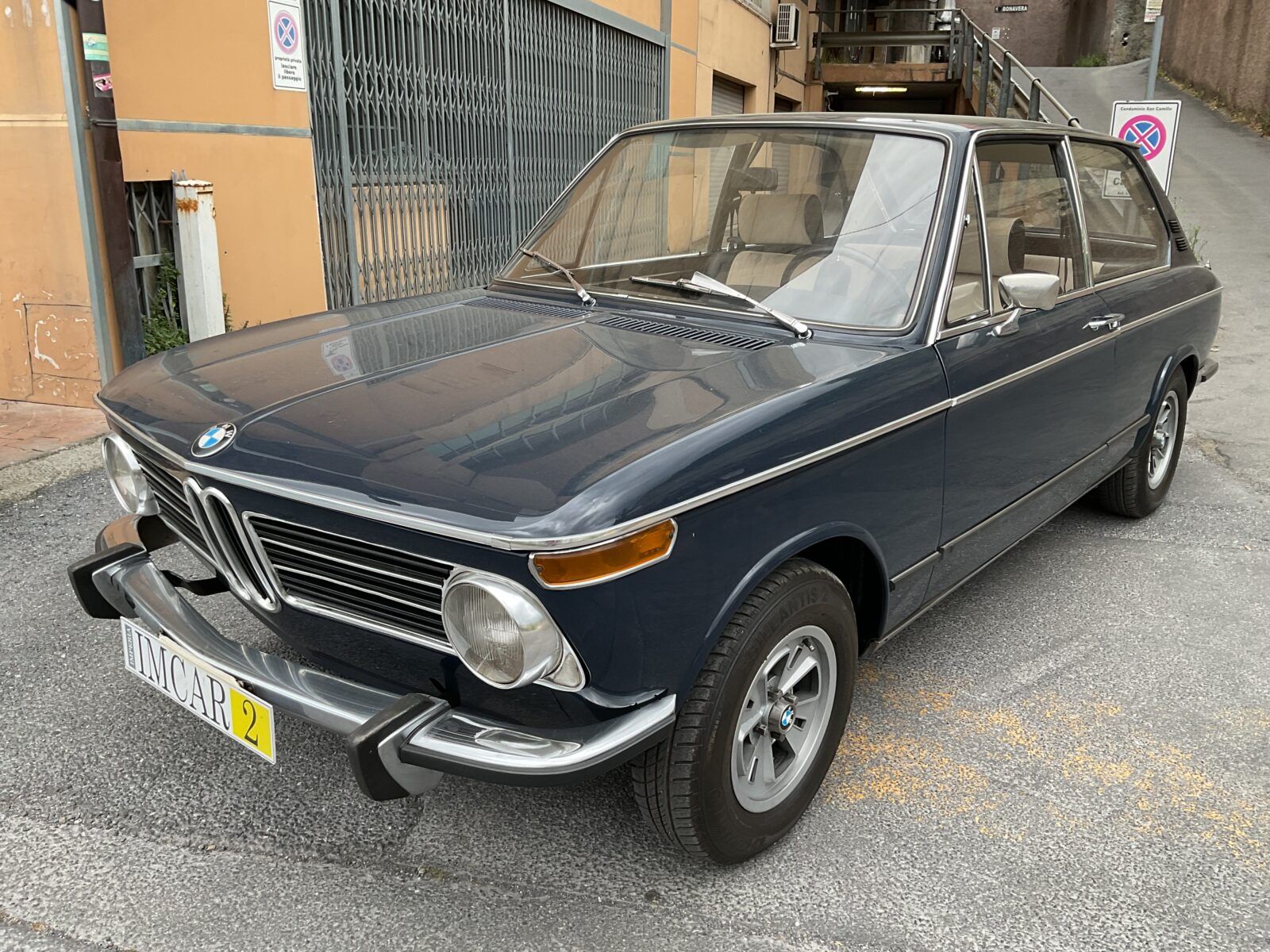 BMW 2002 TII TOURING 6
