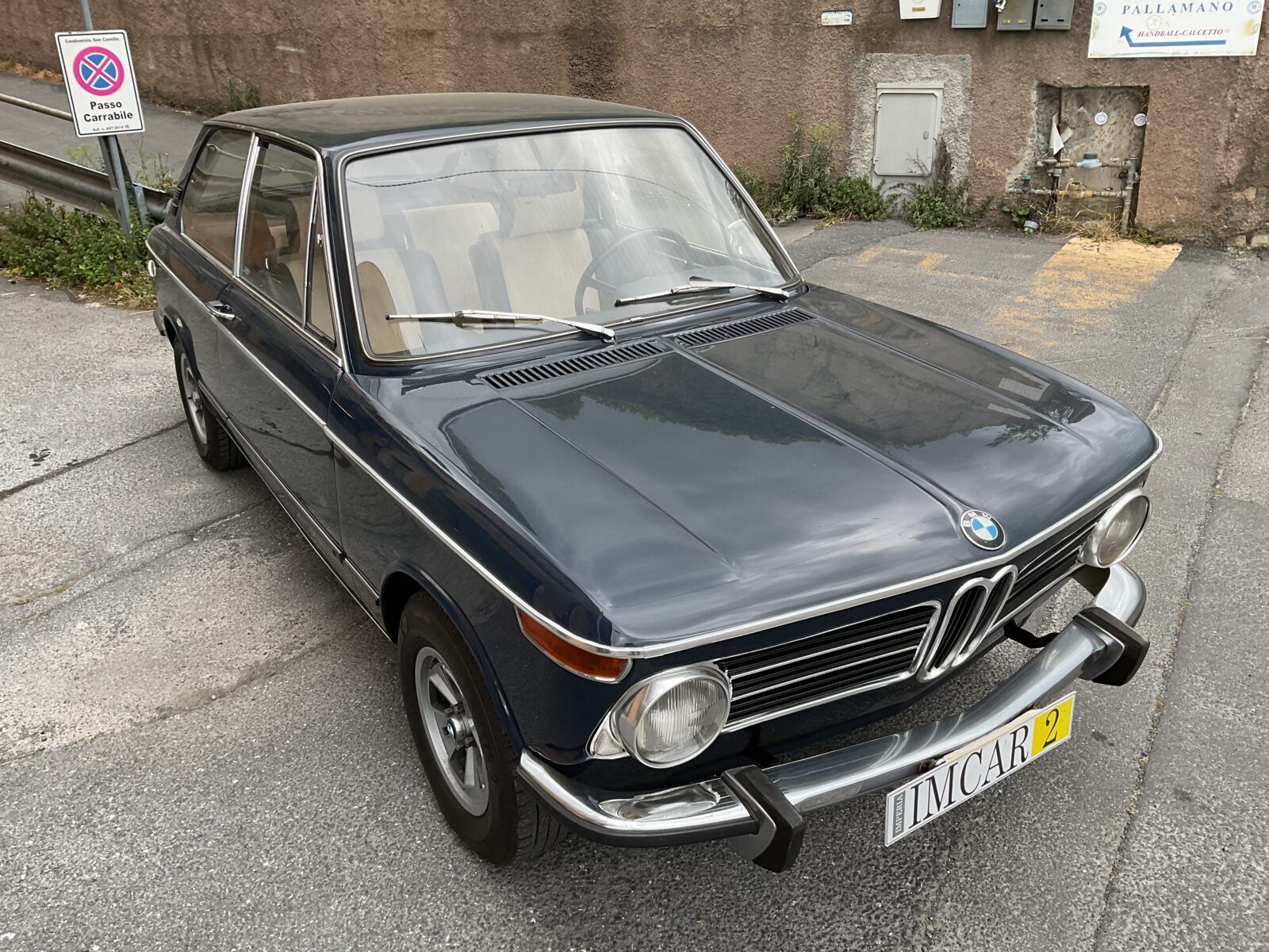 BMW 2002 TII TOURING 7
