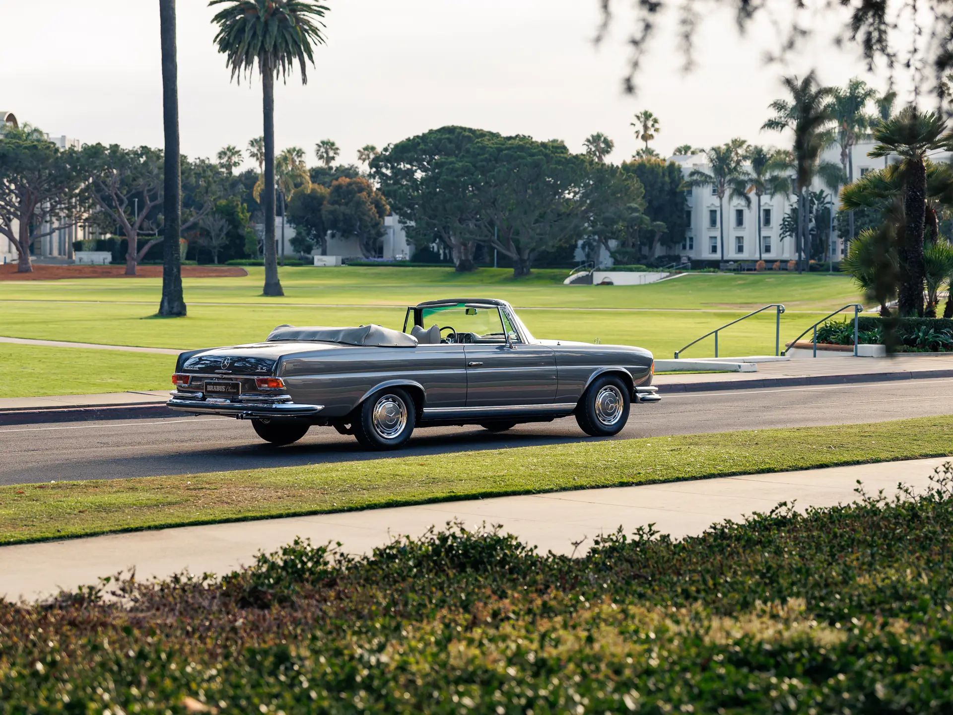 Mercedes-Benz 280 SE 3.5 Cabriolet 8