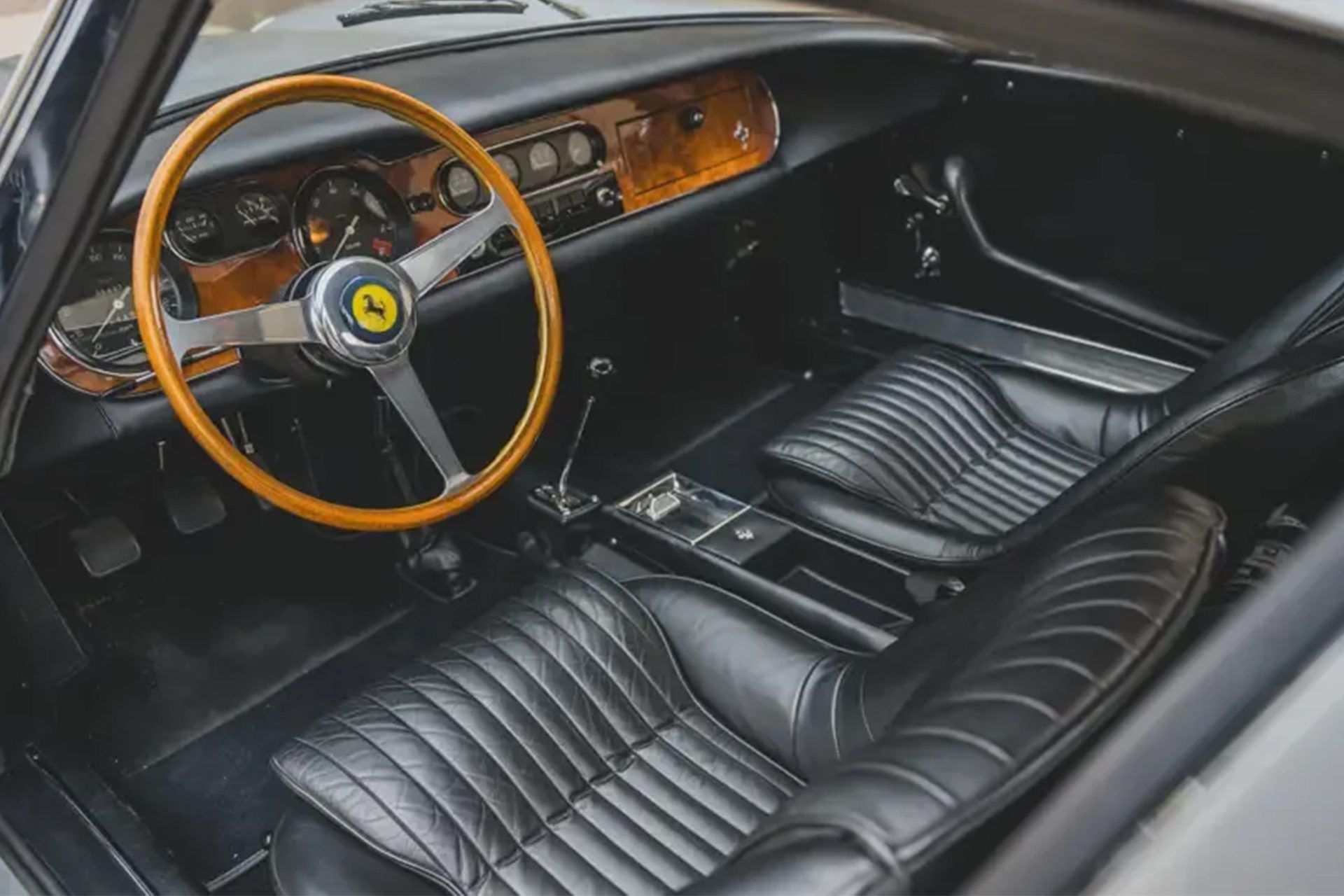 Ferrari 275 GTB 9