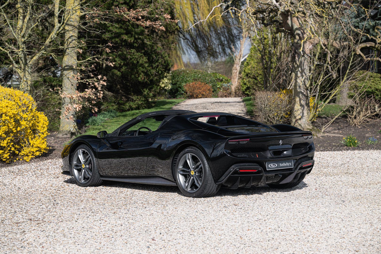 Ferrari 296 GTS 8