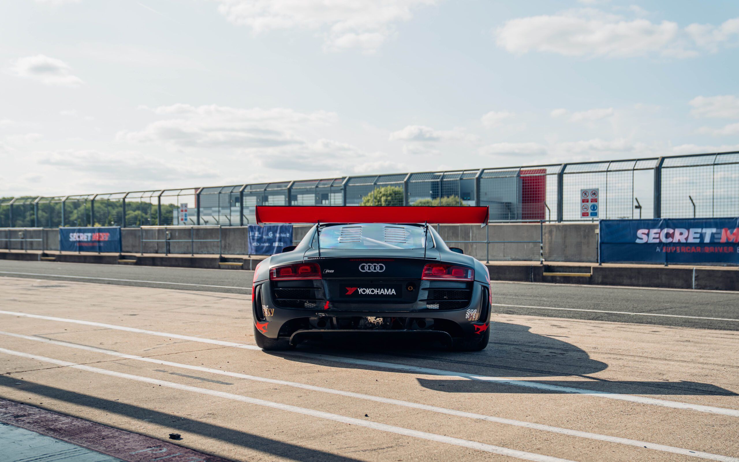 Audi R8 LMS GT3 9