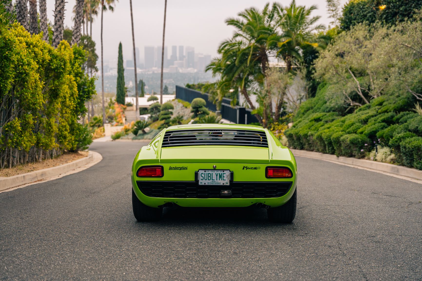 Lamborghini Miura P400 10
