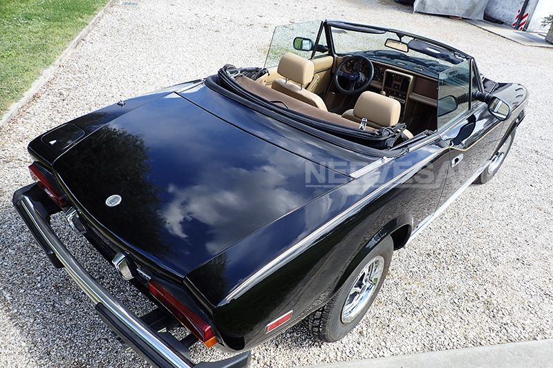 Fiat 124 Spider America 2000 10
