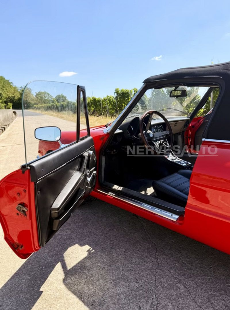 Alfa Romeo Duetto 2000 a Carburatori 6