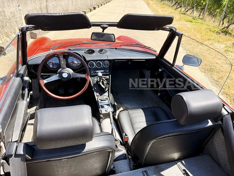 Alfa Romeo Duetto 2000 a Carburatori 8