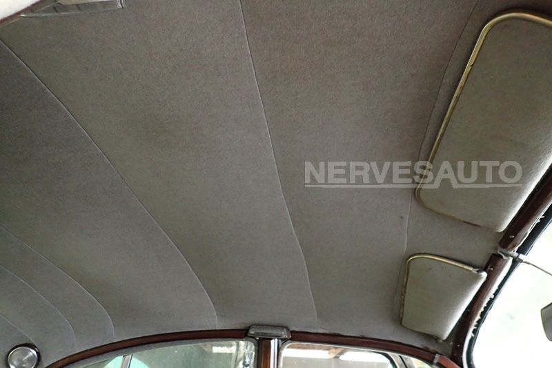 Jaguar MKII 3.4 litri 9