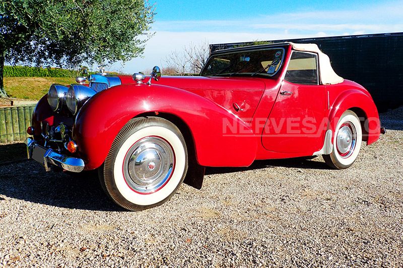 Triumph Roadster 2000 4