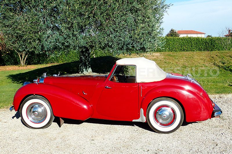Triumph Roadster 2000 6