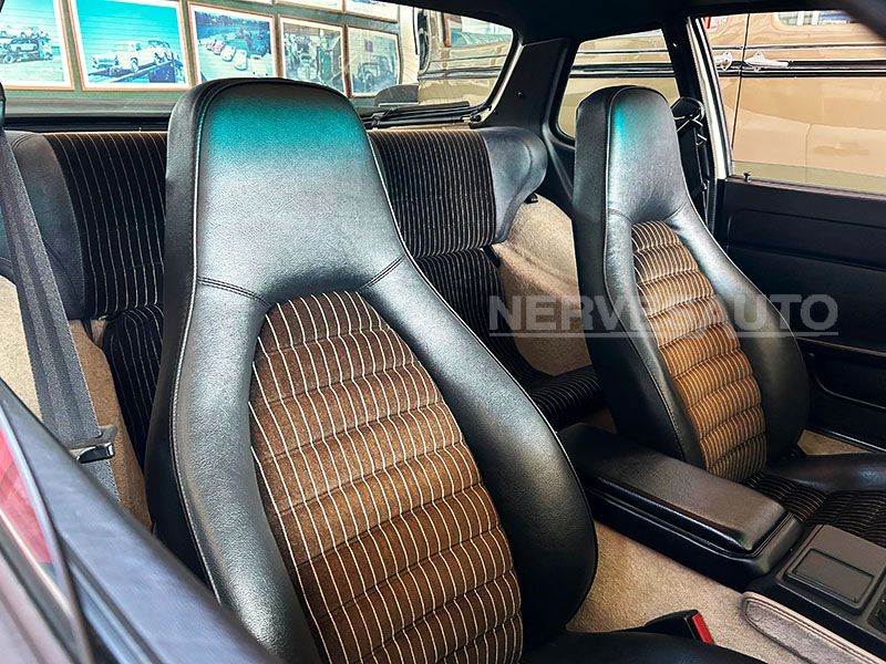 Porsche 944 Coupé 1985 Bianca 8