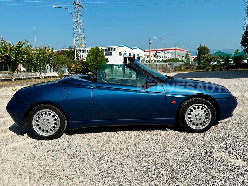 Alfa Romeo Spider 2.0 Twin Spark 16V 916 1995 9