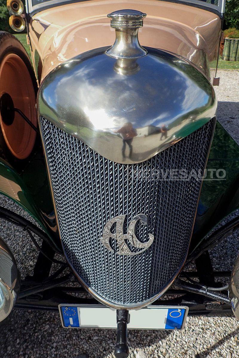12-HP Royal Roadster 6