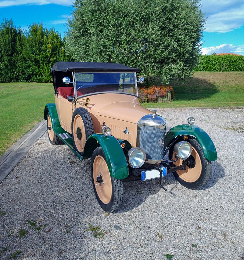 12-HP Royal Roadster 7